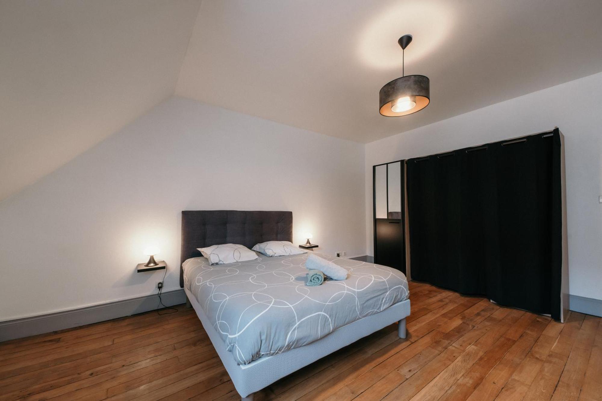Appartement D'Aubilly Hyper Centre-Ville Charleville-Mezieres Bagian luar foto